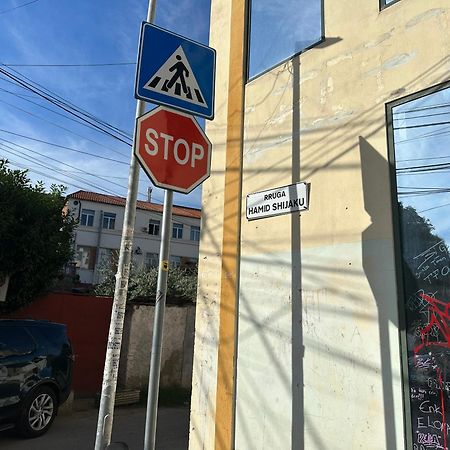 Central Comfort Suites Tirana Kültér fotó