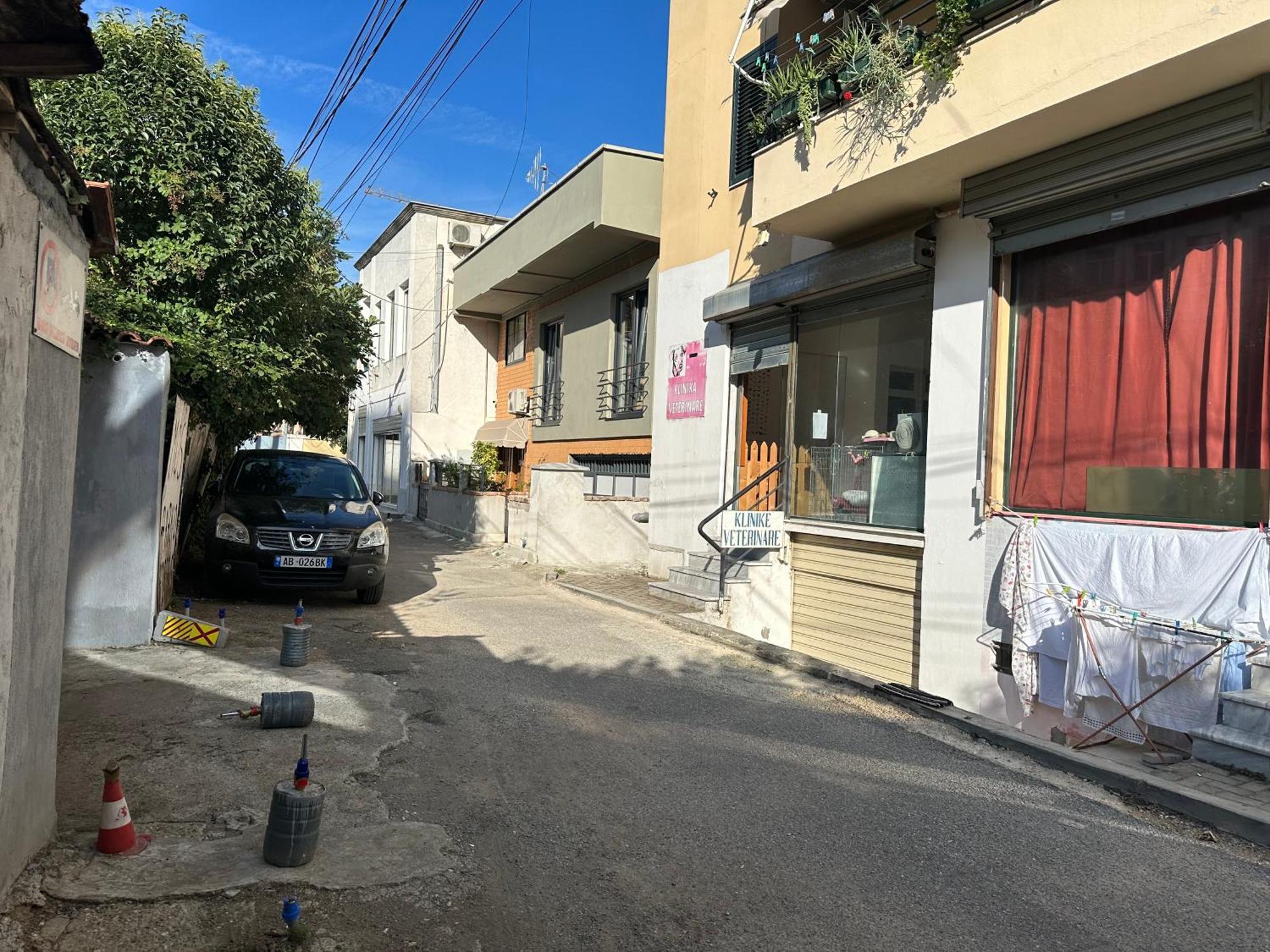 Central Comfort Suites Tirana Kültér fotó